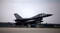 [ẢNH] Sự thực F-16 Thổ Nhĩ Kỳ bỏ chạy khi bị cả Su-35 lẫn S-400 Nga ngắm bắn