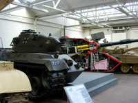 Xe tăng chiến đấu chủ lực trông ra sao sau khi bị 