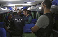 Nổ súng vào đoàn xe của cựu Tổng thống Brazil Lula da Silva