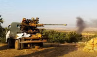 [ẢNH] Quân đội Syria bất ngờ thua bỏ cả xe tăng chạy khỏi một số vị trí tại tử địa Đông Ghouta