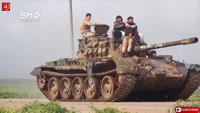 [ẢNH] Quân đội Syria bất ngờ thua bỏ cả xe tăng chạy khỏi một số vị trí tại tử địa Đông Ghouta