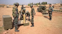 [ẢNH] Quân đội Syria bất ngờ thua bỏ cả xe tăng chạy khỏi một số vị trí tại tử địa Đông Ghouta