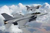 Tiêm kích J-10 sau nâng cấp có phải là đối thủ của F-16 Block 52 Plus?