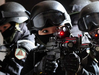 [ẢNH] Đổ rạp trước vẻ đẹp hút hồn của nữ đặc nhiệm Hàn Quốc