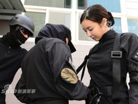 [ẢNH] Đổ rạp trước vẻ đẹp hút hồn của nữ đặc nhiệm Hàn Quốc