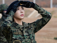 [ẢNH] Đổ rạp trước vẻ đẹp hút hồn của nữ đặc nhiệm Hàn Quốc