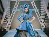 Trò cưng của NTK nổi tiếng Cory Trần thành công với BST đầu tay 