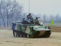 Khám phá tính năng xe thiết giáp nhảy dù cực kỳ nguy hiểm của Trung Quốc