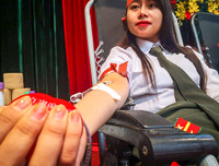 [ẢNH] Ấn tượng mạnh với hình ảnh nữ Công an Thủ đô hiến máu cứu người