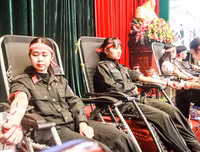 [ẢNH] Ấn tượng mạnh với hình ảnh nữ Công an Thủ đô hiến máu cứu người