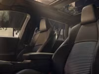 Toyota RAV4 2019 trình làng với sự thay đổi toàn diện
