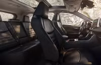 Toyota RAV4 2019 trình làng với sự thay đổi toàn diện