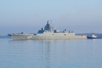 [ẢNH] Chiến hạm hiện đại nhất của Nga nã đạn trên Địa Trung Hải thị uy đối phương