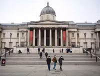 [ẢNH] Nước Anh vắng lặng lạ thường, Thủ tướng Johnson cảnh báo nguy cơ 