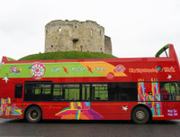 [ẢNH] Nước Anh vắng lặng lạ thường, Thủ tướng Johnson cảnh báo nguy cơ 