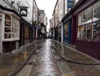 [ẢNH] Nước Anh vắng lặng lạ thường, Thủ tướng Johnson cảnh báo nguy cơ 