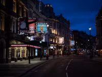 [ẢNH] Nước Anh vắng lặng lạ thường, Thủ tướng Johnson cảnh báo nguy cơ 