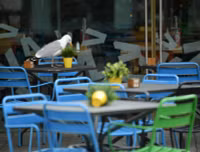 [ẢNH] Nước Anh vắng lặng lạ thường, Thủ tướng Johnson cảnh báo nguy cơ 