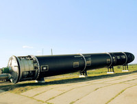 [ẢNH] Mỹ và Nga từng gây áp lực bắt Ukraine phá hủy kho vũ khí hạt nhân