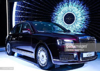 [ẢNH] Siêu xe của Tổng thống Putin được thương mại hóa, có thêm bản mui trần