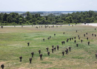 [ẢNH] 500 lính thủy đánh bộ Mỹ đổ bộ ào ạt từ trực thăng đắt hơn F-35