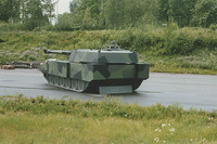 [ẢNH] Vượt xa Nga-Mỹ, xe tăng Stridsvagn 2000 Thụy Điển sở hữu dàn hỏa lực mạnh thất thế giới