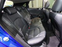 Kia Ceed thế hệ mới: Xe Hàn Quốc mang phong cách châu Âu