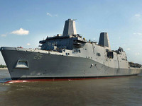 [ẢNH] Mỹ bất ngờ điều thêm tàu đổ bộ khổng lồ áp sát Iran