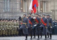 [ẢNH] Nga tiếp tục cho 15.000 binh sĩ tập duyệt binh bất chấp dịch bệnh Covid-19