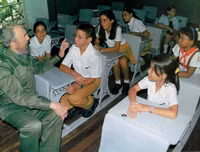 Giấc mơ xuyên thế kỷ lãnh đạo Cuba của dòng họ Castro