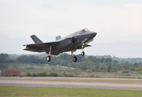 [ẢNH] Mỹ vừa tăng sức chiến đấu của chiến thần F-35 lên, Nga, Trung lo lắng đặc biệt?