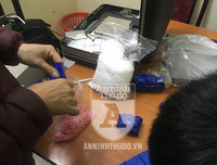 Chân dung kẻ vận chuyển 12 