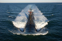 [ẢNH] Siêu tàu ngầm hạt nhân Mỹ mới hạ thủy đã bị nước biển lột vỏ