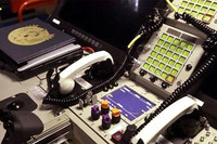 [ẢNH] Siêu tàu ngầm hạt nhân Mỹ mới hạ thủy đã bị nước biển lột vỏ