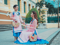 Ngọc Quyên trích tiền bán áo dài để làm từ thiện