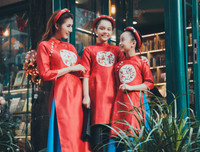 Ngọc Quyên trích tiền bán áo dài để làm từ thiện