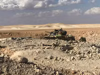 [ẢNH] IS chớp thời cơ tấn công dữ dội Nam Al Raqqa khi quân đội Syria mắc kẹt ở Idlib