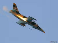 [ẢNH] Không quân Syria không kích dữ dội Deraa, chứng minh đủ sức thay thế Nga