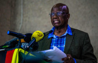 Tổng thống Zimbabwe tuyên bố không từ chức