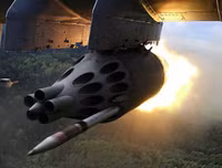 [ẢNH] Nga tái điều 