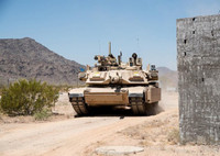 [ẢNH] M1A2 Abrams Mỹ trang bị 