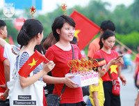 Mỹ Đình rực đỏ chào đón đoàn thể thao Việt Nam