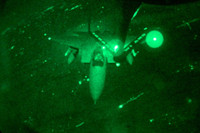 [ẢNH] Máy bay Mỹ tấn công dữ dội, phá hủy căn cứ Iran trên đất Syria