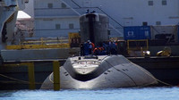 [ẢNH] Tàu ngầm Nga phục kích dưới eo biển Kerch sẵn sàng 