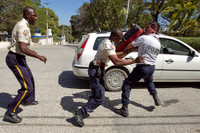 [ẢNH] Top 10 lực lượng cảnh sát liên quan hối lộ nhiều nhất trên thế giới