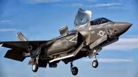 Nhật Bản sẽ trang bị cho tàu Izumo tiêm kích hạm tàng hình F-35C tính năng vượt trội J-35 Trung Quốc?