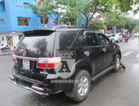 Hình ảnh vụ tai nạn giao thông ở ngã tư trung tâm Thủ đô khiến nhiều người suy nghĩ