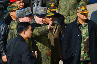 [ẢNH] Campuchia tiếp nhận số lượng lớn xe tăng T-80U-E1 của Nga?