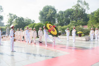 Lễ dâng hương, tưởng nhớ các Anh hùng- liệt sỹ diễn ra trang trọng trên toàn quốc