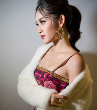 Á hậu Huyền My gợi cảm tái xuất sàn catwalk sau cuộc thi Miss Grand